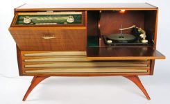 A Model Student Lacking in Confidence