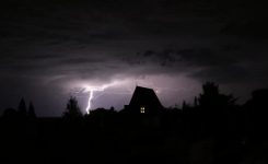 Harry Hogan 02 – Ghost in the Wood Shed Harry Hogan 02 – Ghost in the Wood Shed